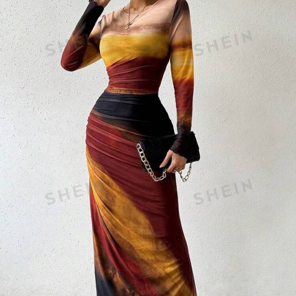 Long sleeve bodycon dress